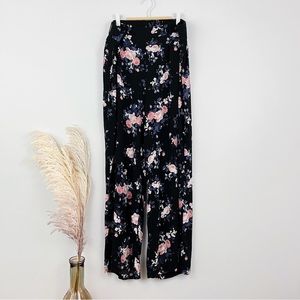 Torrid Black Rose Floral Work Dress Pants • Plus Size 2